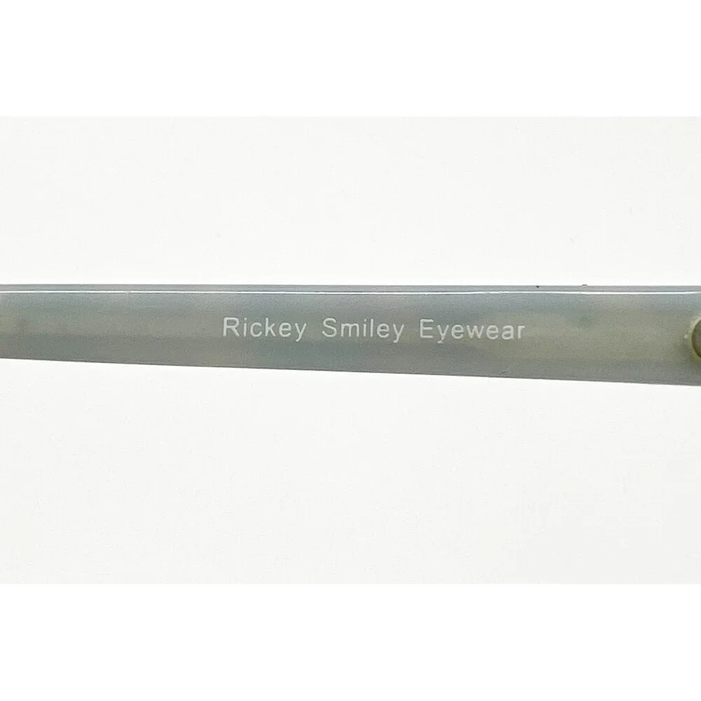 Rickey Smiley Eyewear please message